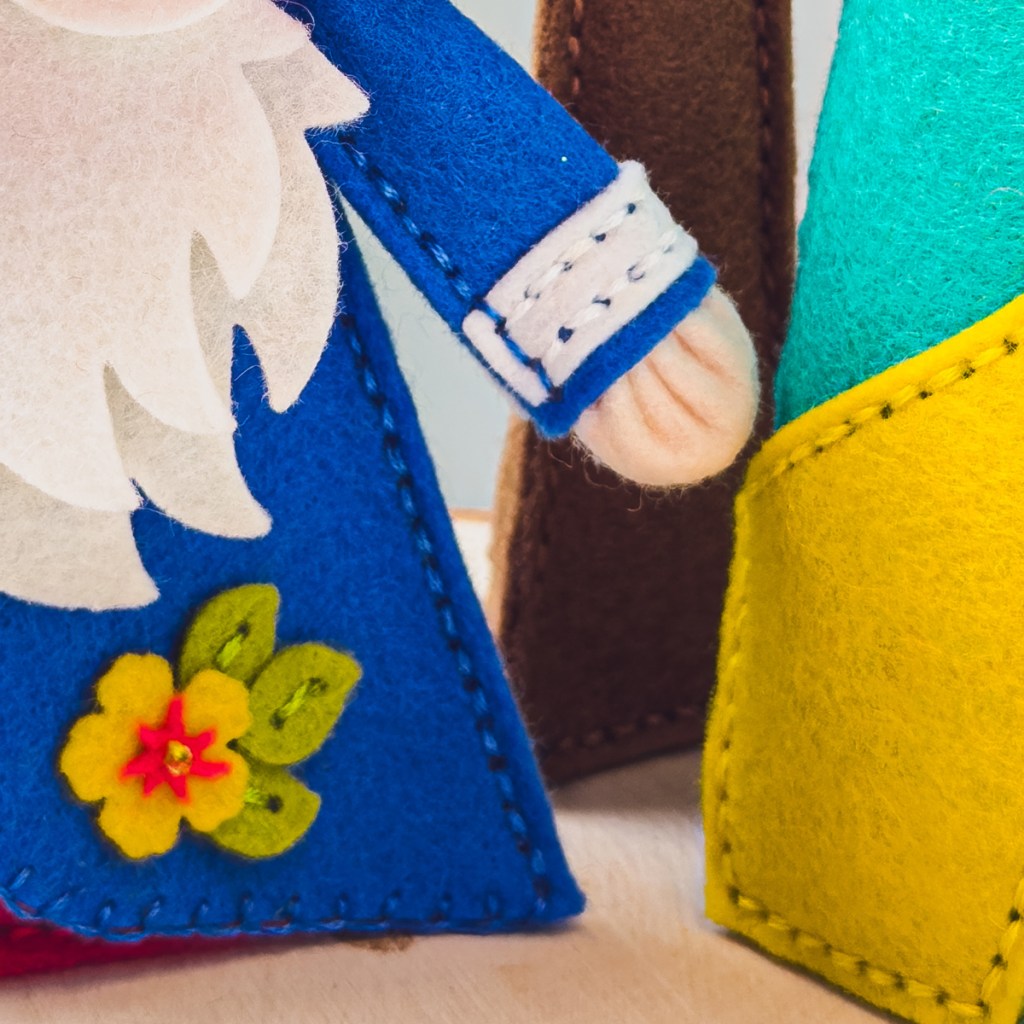Introducing Spellbinders’ Summer 3D Felt Decor Dies